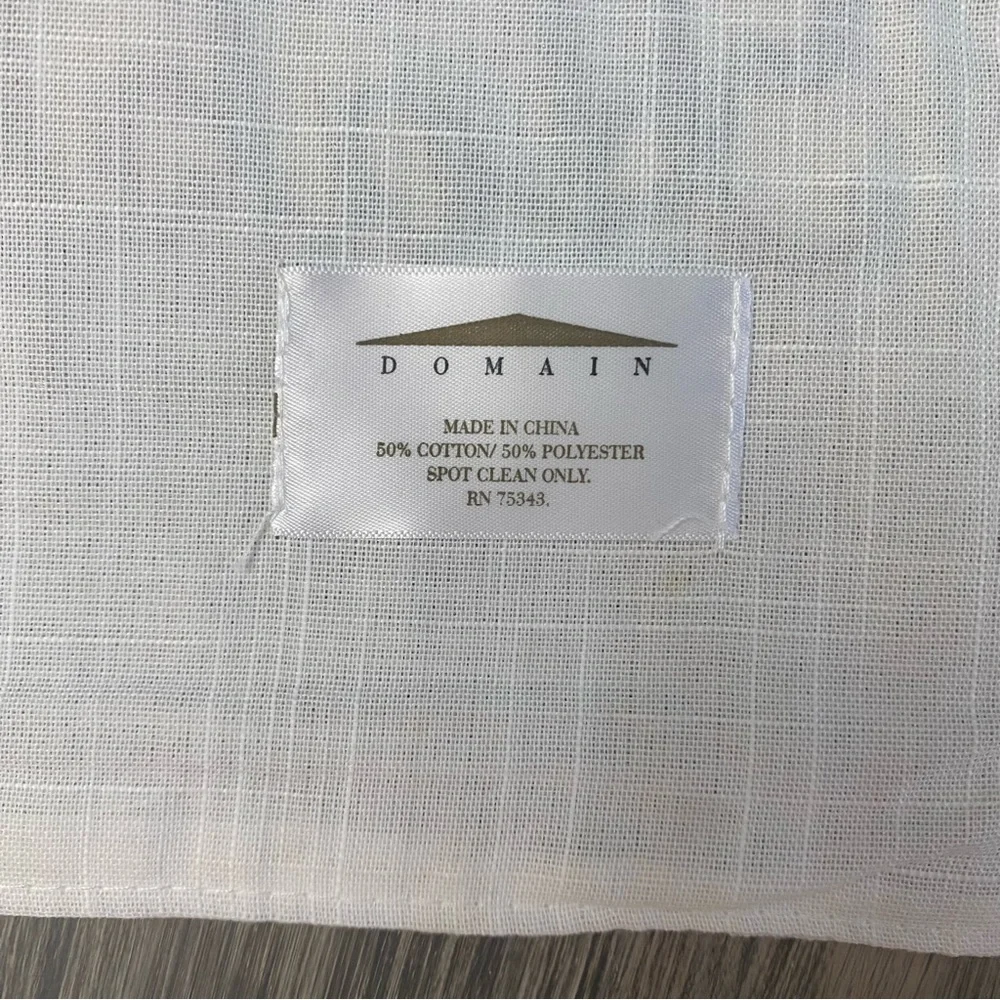 NEW Embroidered Floral Easter Table Runner by Domain Bunnies Eggs & Floral